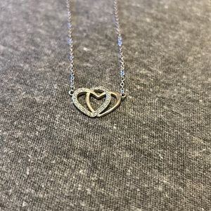 Double hearted necklace silver